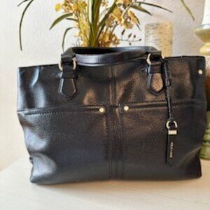 Cole Haan Convertible Black Leather Tote/Shoulder/Laptop holder Bag in EUC